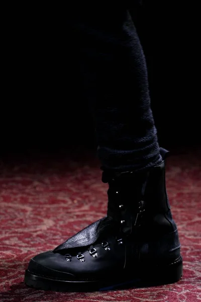 Look 8